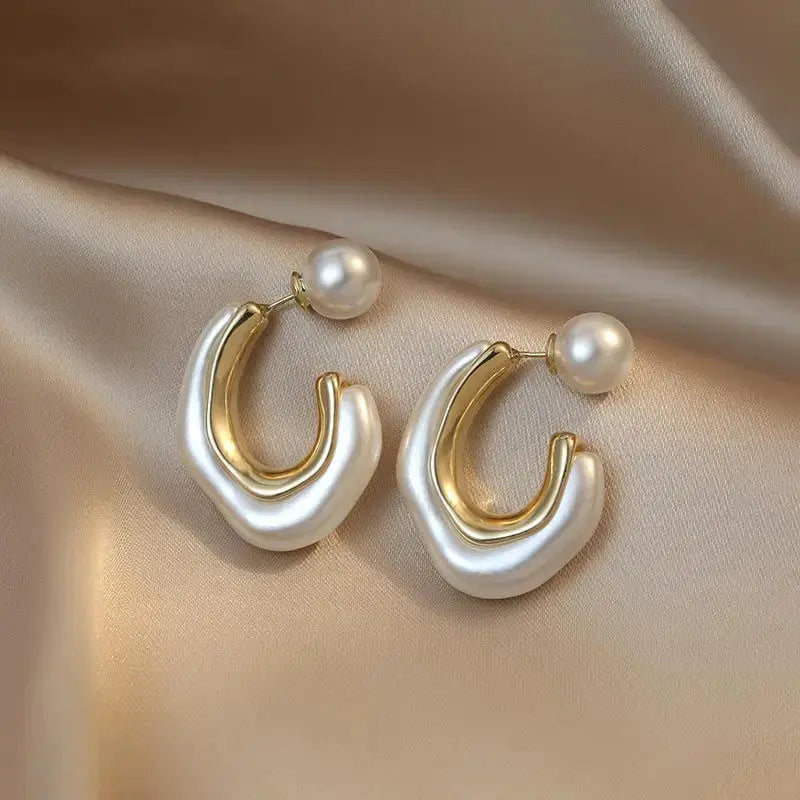 White Shell Flower Pearl Hoop Earrings – Korean Elegant Zircon Jewelry for Women HypeNvibes