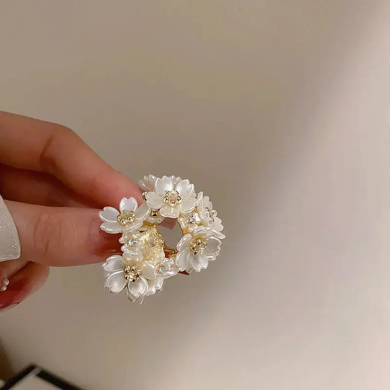 White Shell Flower Pearl Hoop Earrings – Korean Elegant Zircon Jewelry for Women HypeNvibes